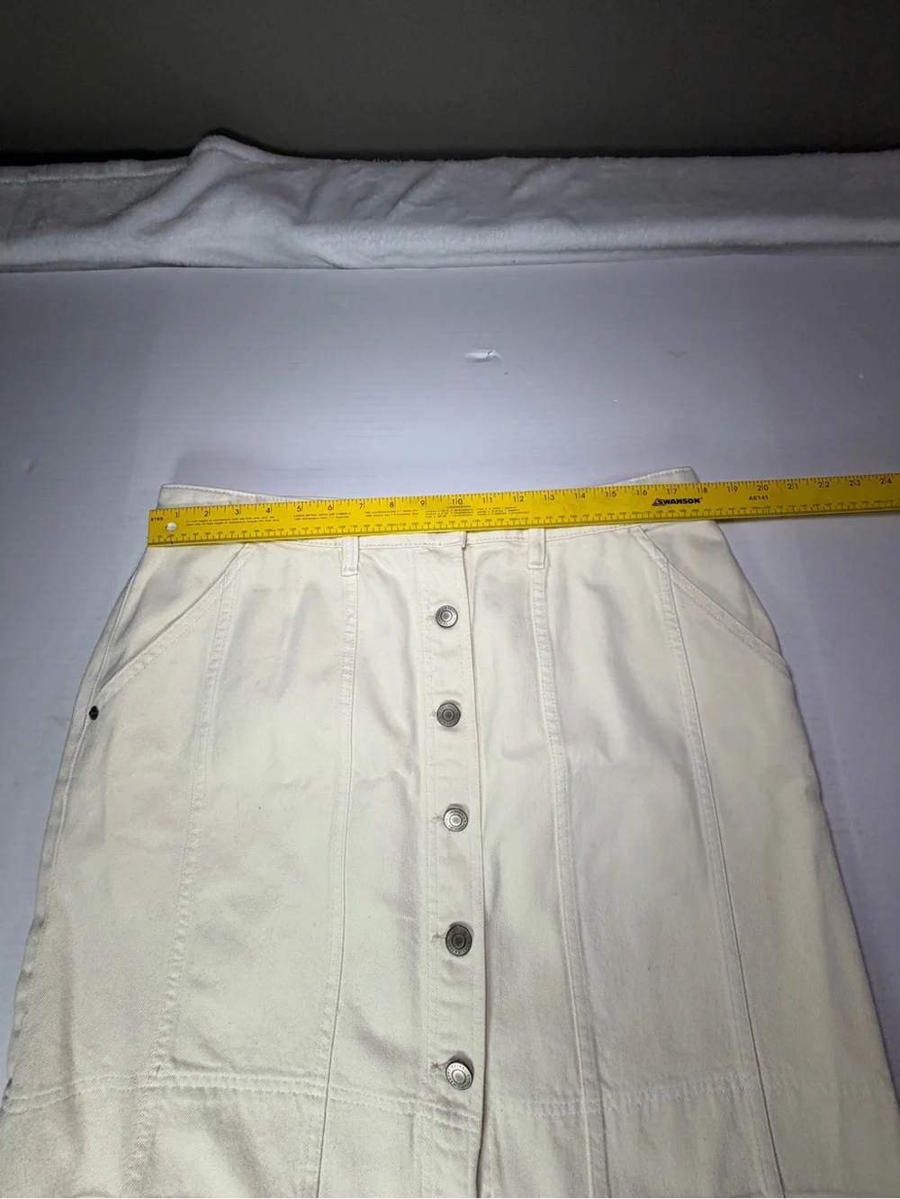 Lauren Ralph Lauren Cream Button-Front Denim Mini Skirt